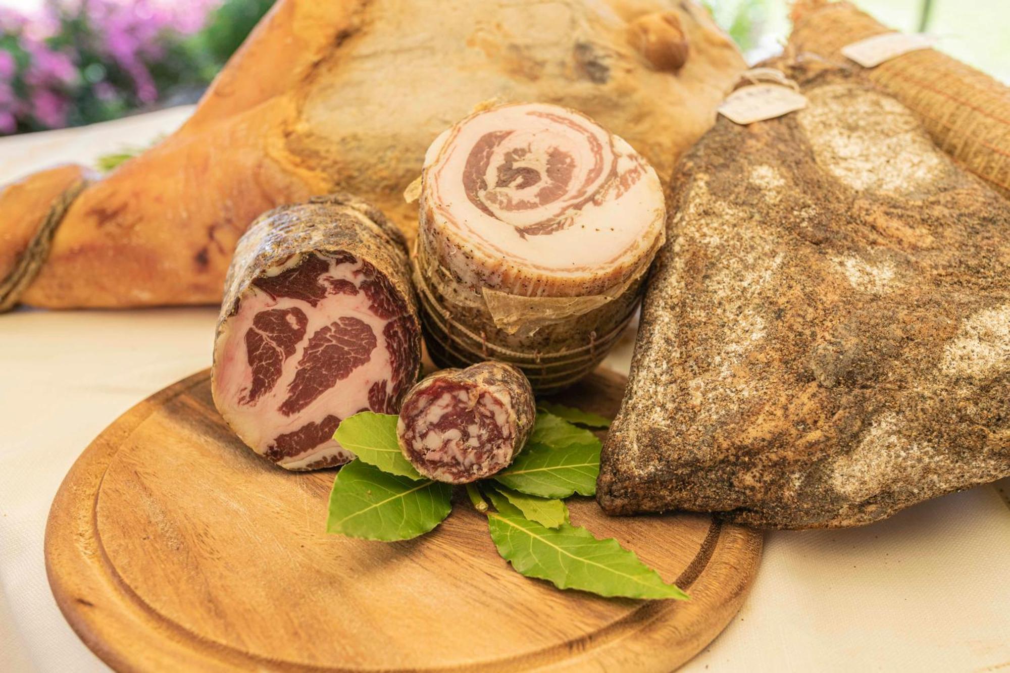 Agri Divin Amore San Costanzo Dış mekan fotoğraf