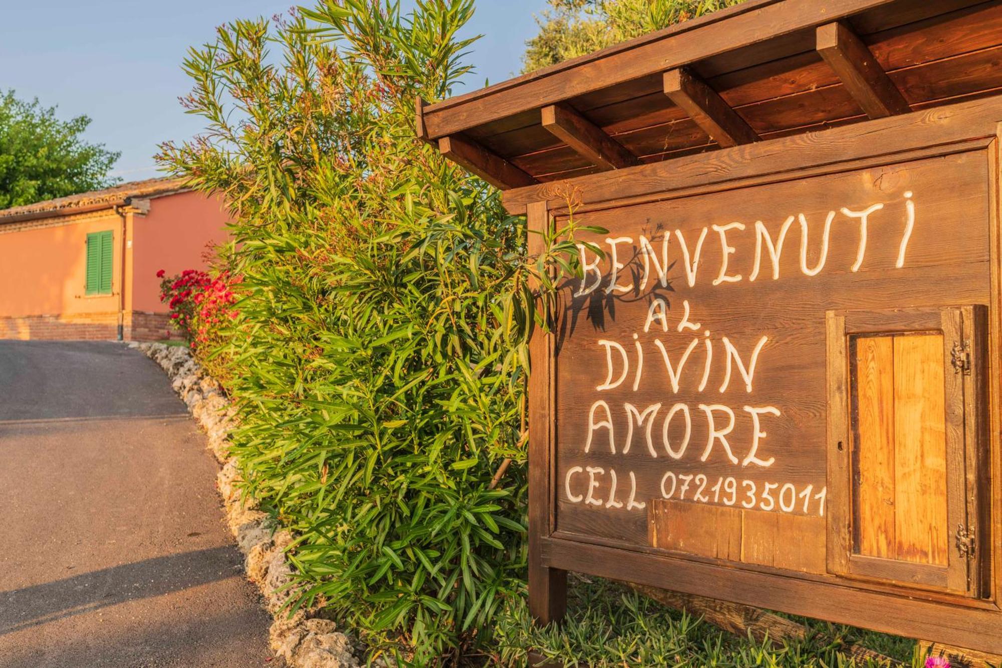 Agri Divin Amore San Costanzo Dış mekan fotoğraf