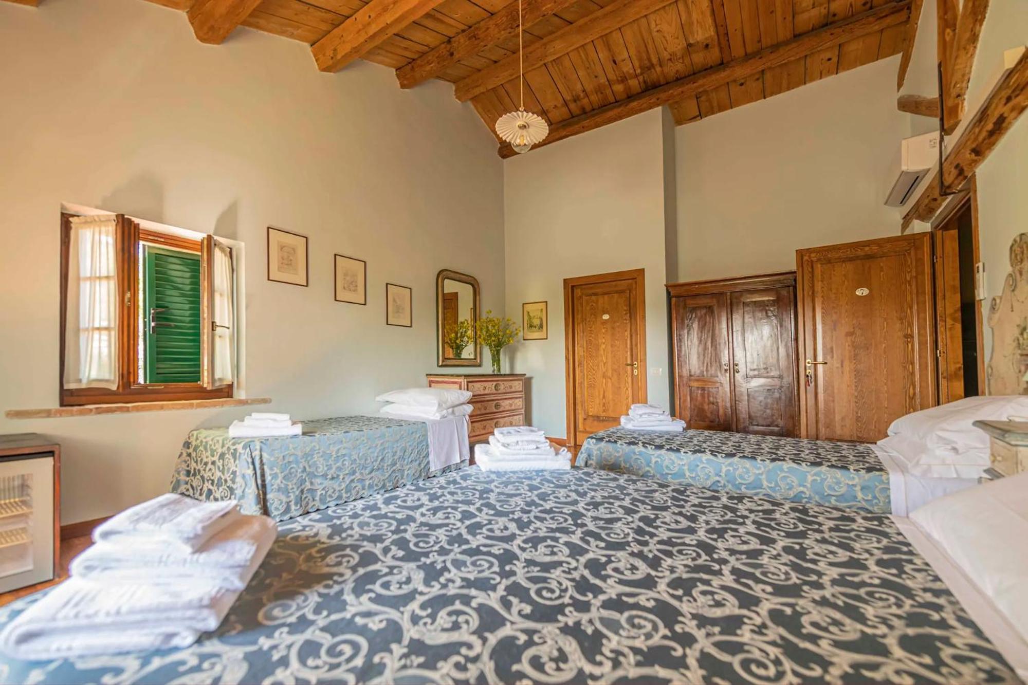 Agri Divin Amore San Costanzo Dış mekan fotoğraf