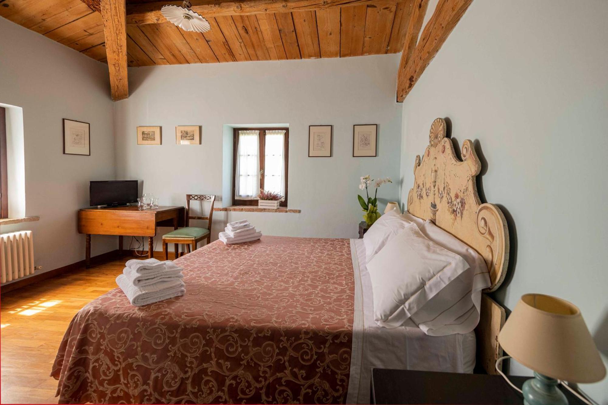 Agri Divin Amore San Costanzo Dış mekan fotoğraf
