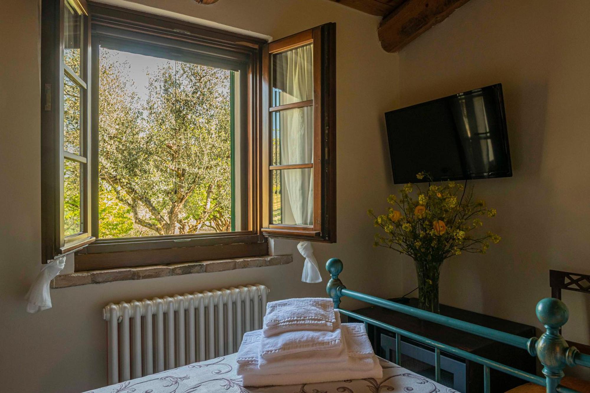 Agri Divin Amore San Costanzo Dış mekan fotoğraf